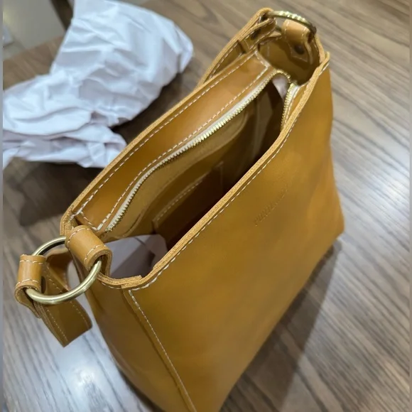 Portland Leather Mango Triangle Bag - Picture 4 of 4